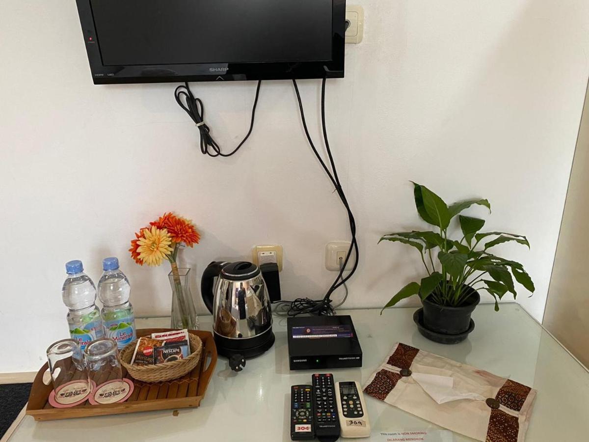 La Nostalgie Boutique Guest House Bandung Exterior foto